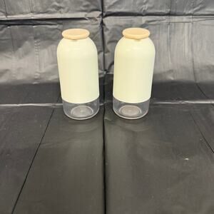 Vintage 4" Tupperware Salt & Pepper Shakers